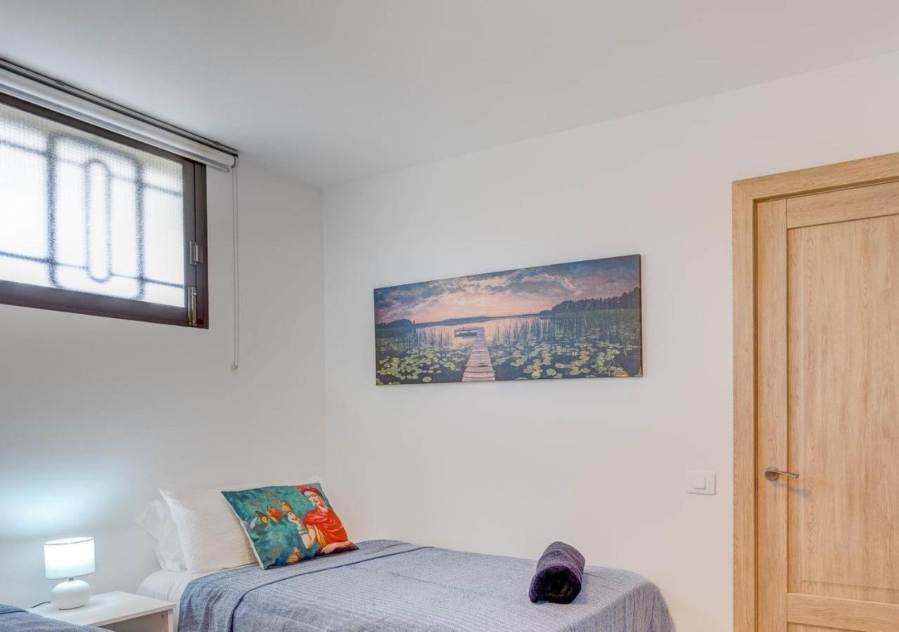Stylish Flat And Pool With 3 Rooms, Sleeps 6, Los Cristianos Лос Кристианос Екстериор снимка